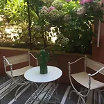 بيت للعطل Charming Provencal Mas With Amazing Sea View And Pool