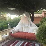 Charming Provencal Mas With Amazing Sea View And Pool Дом отдыха *